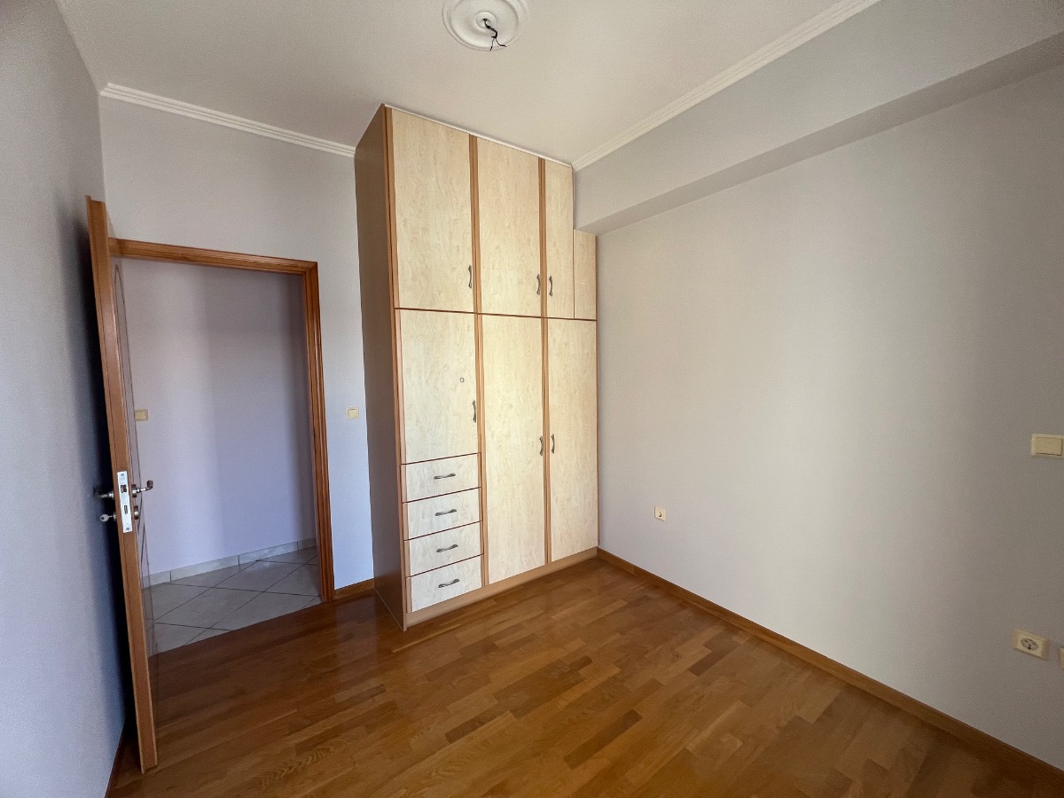 Painter and Decorator: Image 54